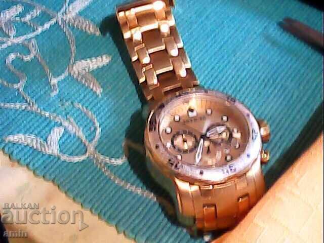Ceas Invicta funcționează perfect cu preț € 40.00 | 78.23 BGN Ceas Invicta funcționează perfect cu preț € 40.00 | 78.23 BGN