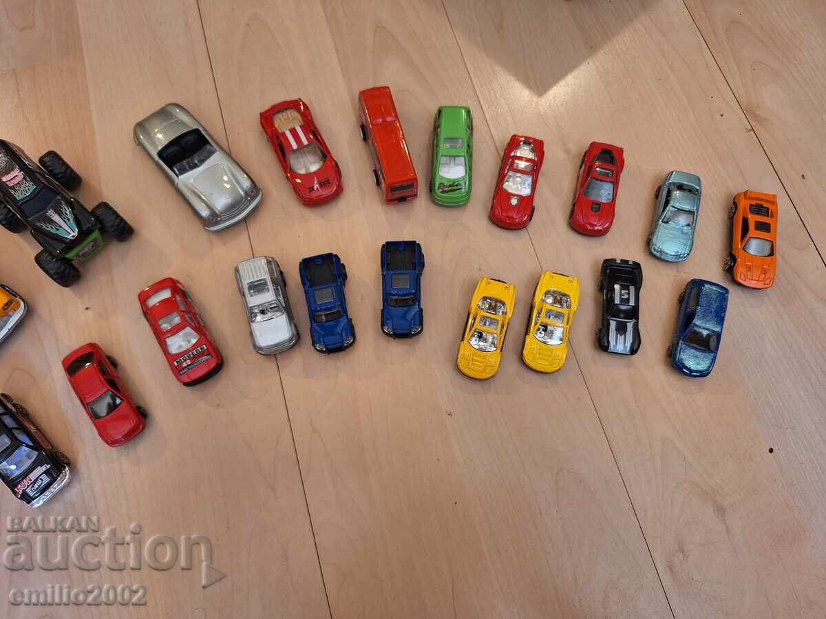 Carucioare de jucarie pentru copii cu preț € 7.00 | 13.69 BGN Carucioare de jucarie pentru copii cu preț € 7.00 | 13.69 BGN