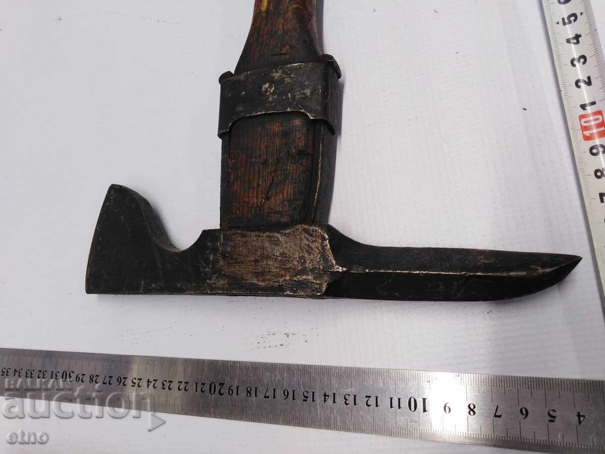 M 1915-PSV-GERMAN TRENCH TOOL,PICKHEAD,AXE,knife with price € 105.00 | 205.36 BGN