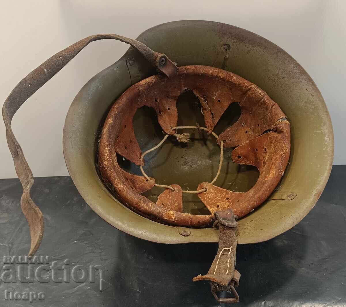Helmet, Old, Royal M 36 with price € 17.00 | 33.25 BGN