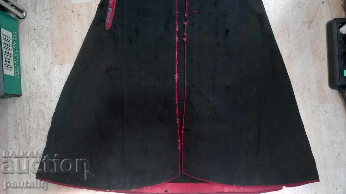 Delivery of Authentic Kyustendil folk costume saya extremely rare