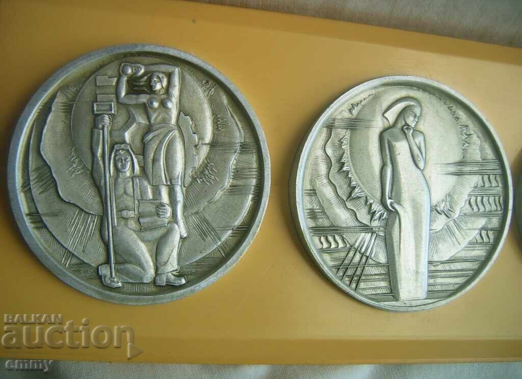 Plachetă - Monumente în Dnipropetrovsk/Dnipro, Ucraina - 5 bucăți cu preț € 30.00 | 58.68 BGN