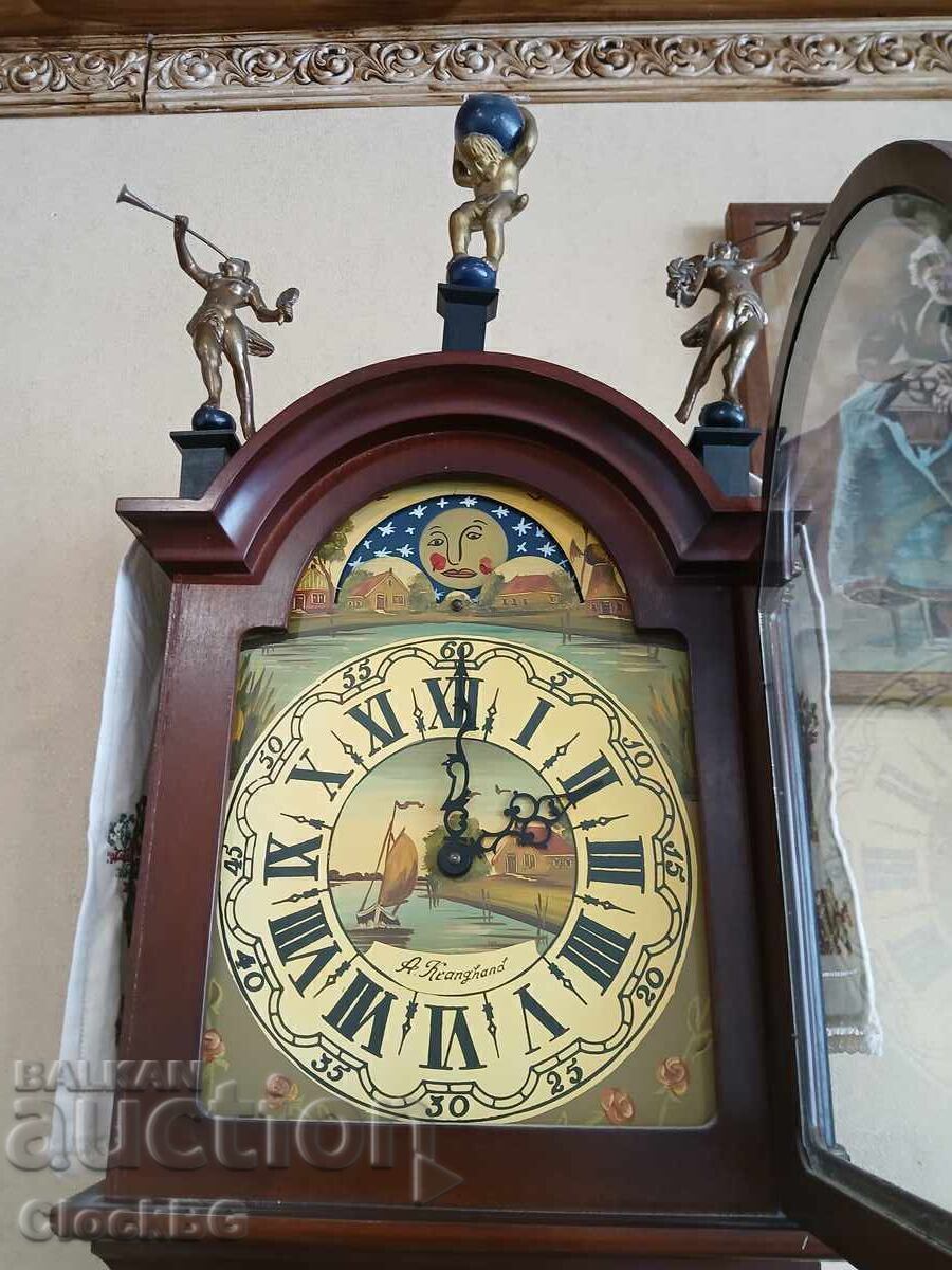 Delivery of Dutch Frisian Style Wall Clock Delivery of Dutch Frisian Style Wall Clock