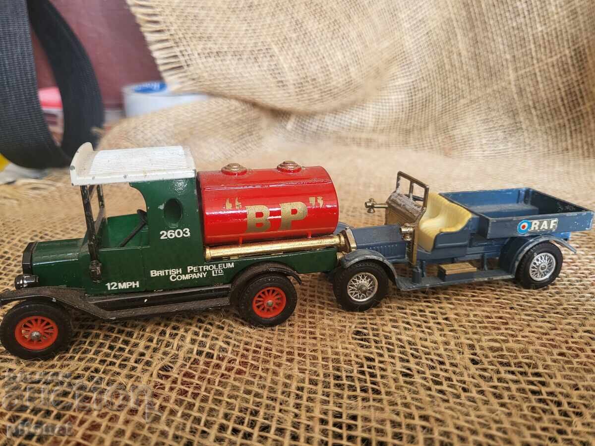 Lot MATCHBOX cu preț € 0.01 | 0.02 BGN Lot MATCHBOX cu preț € 0.01 | 0.02 BGN