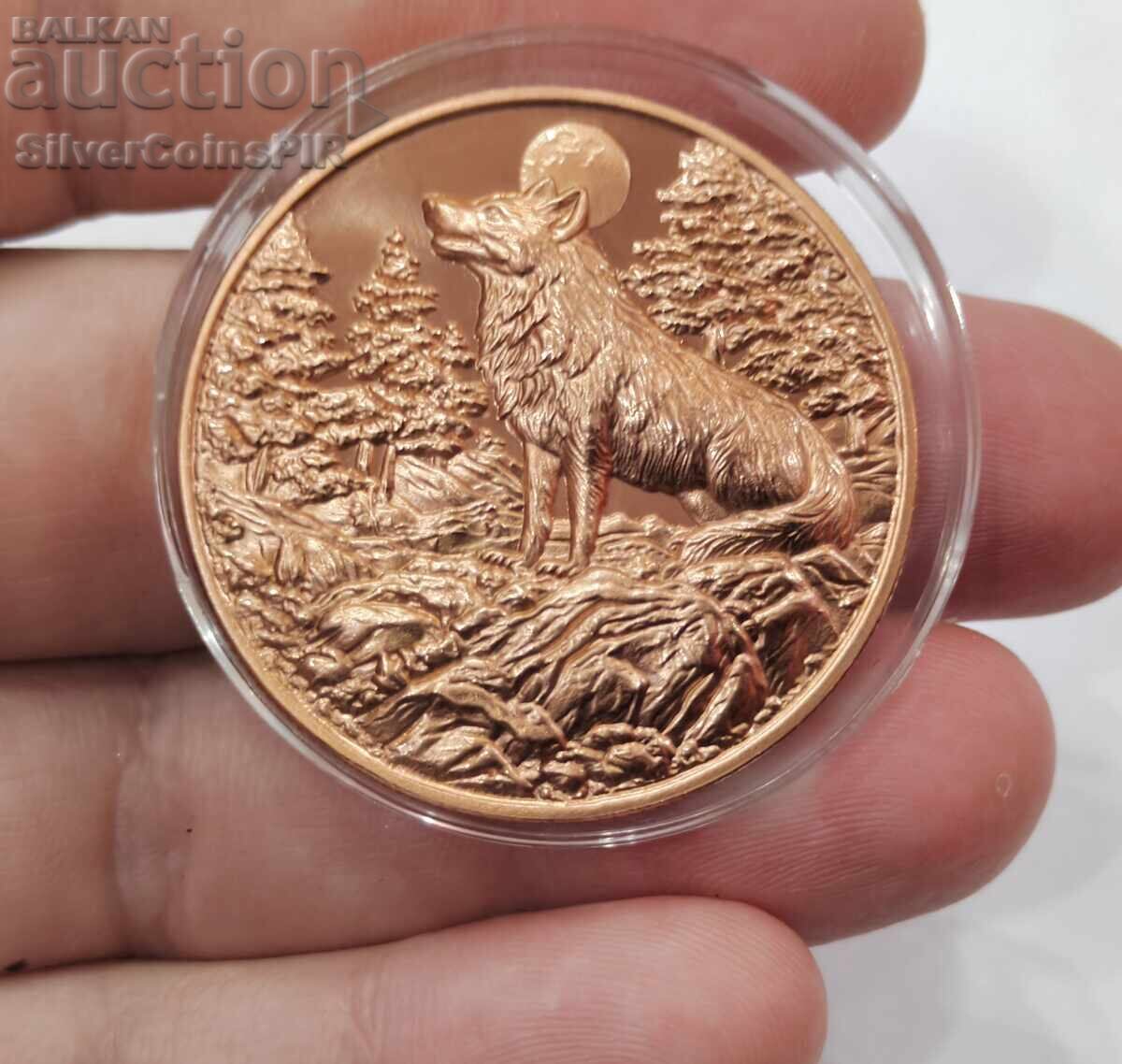 Auction  1 oz Copper Wolf Round Wildlife