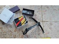 crossbow, bow