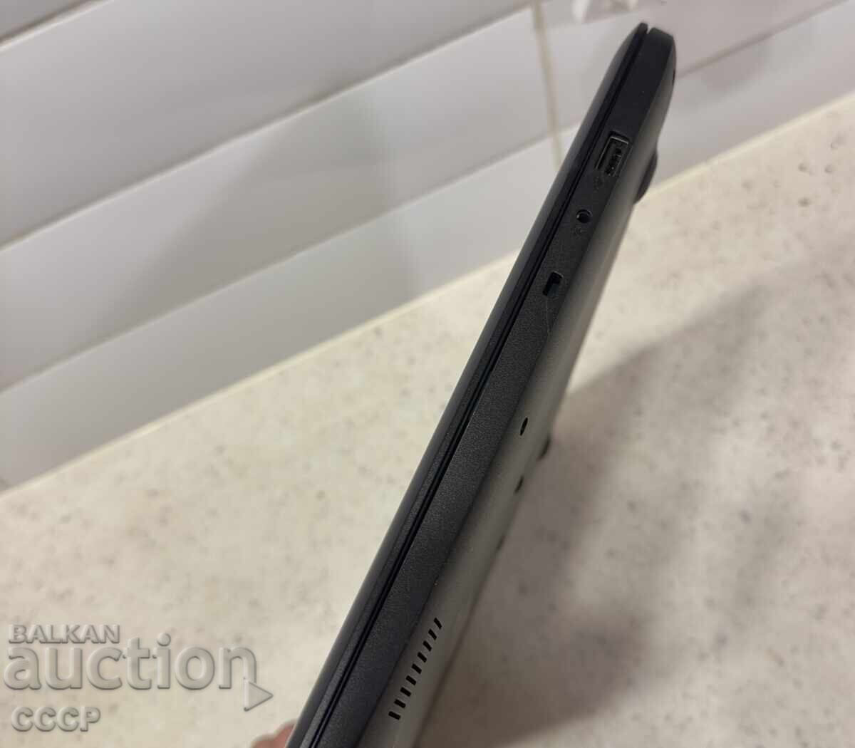 Excelent! Laptop Asus de 15 inchi - 6