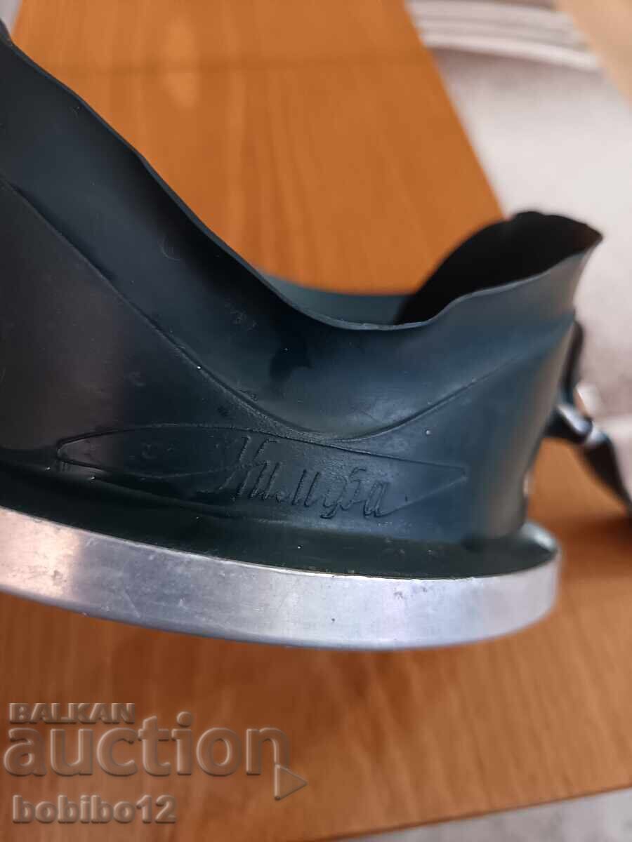 Livrarea Mască de scufundări Nimfa 1971 Livrarea Mască de scufundări Nimfa 1971