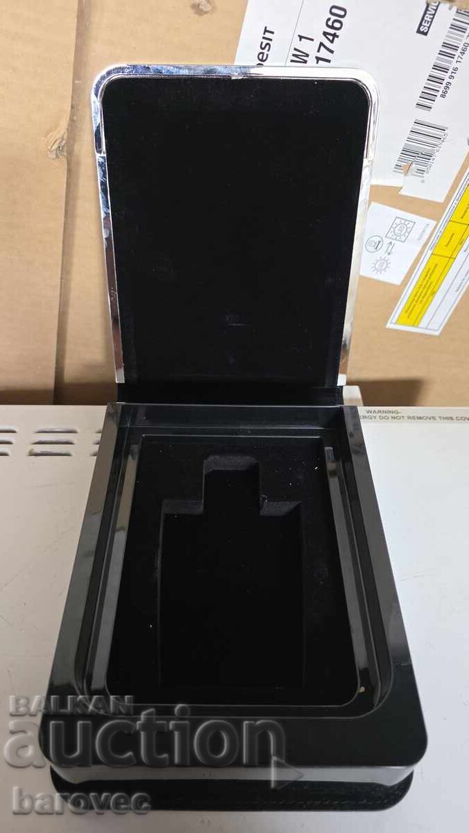 Delivery of Luxury perfume box 15/20cm