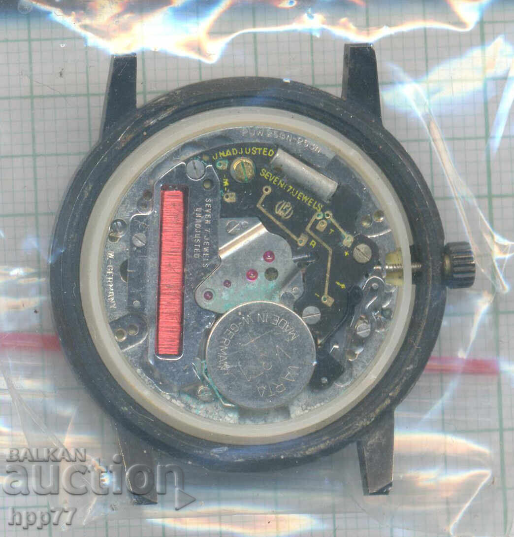 механизъм за часовник   22 с цена € 1.35 | 2.64 лв.
