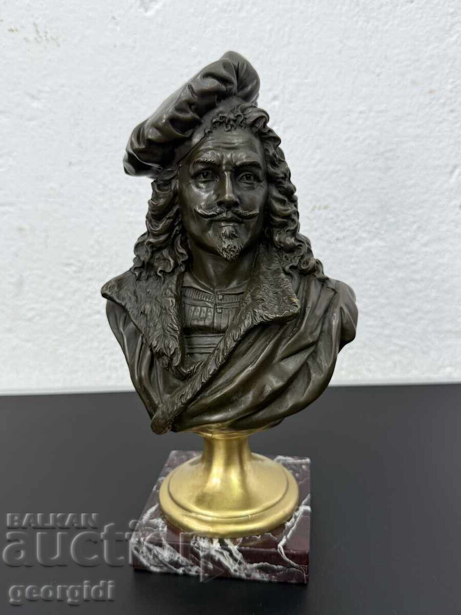 Bronze sculpture of Rembrandt van Rijn. No. 8188