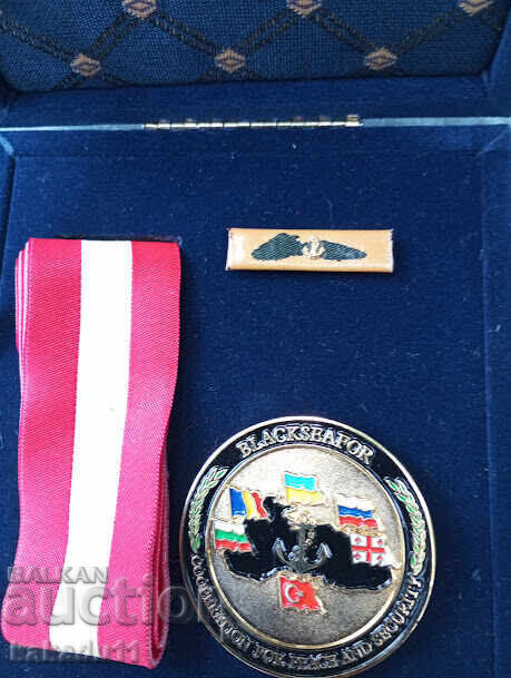 Delivery of Medal Military exercises in the Black Sea and neighboring countries Delivery of Medal Military exercises in the Black Sea and neighboring countries