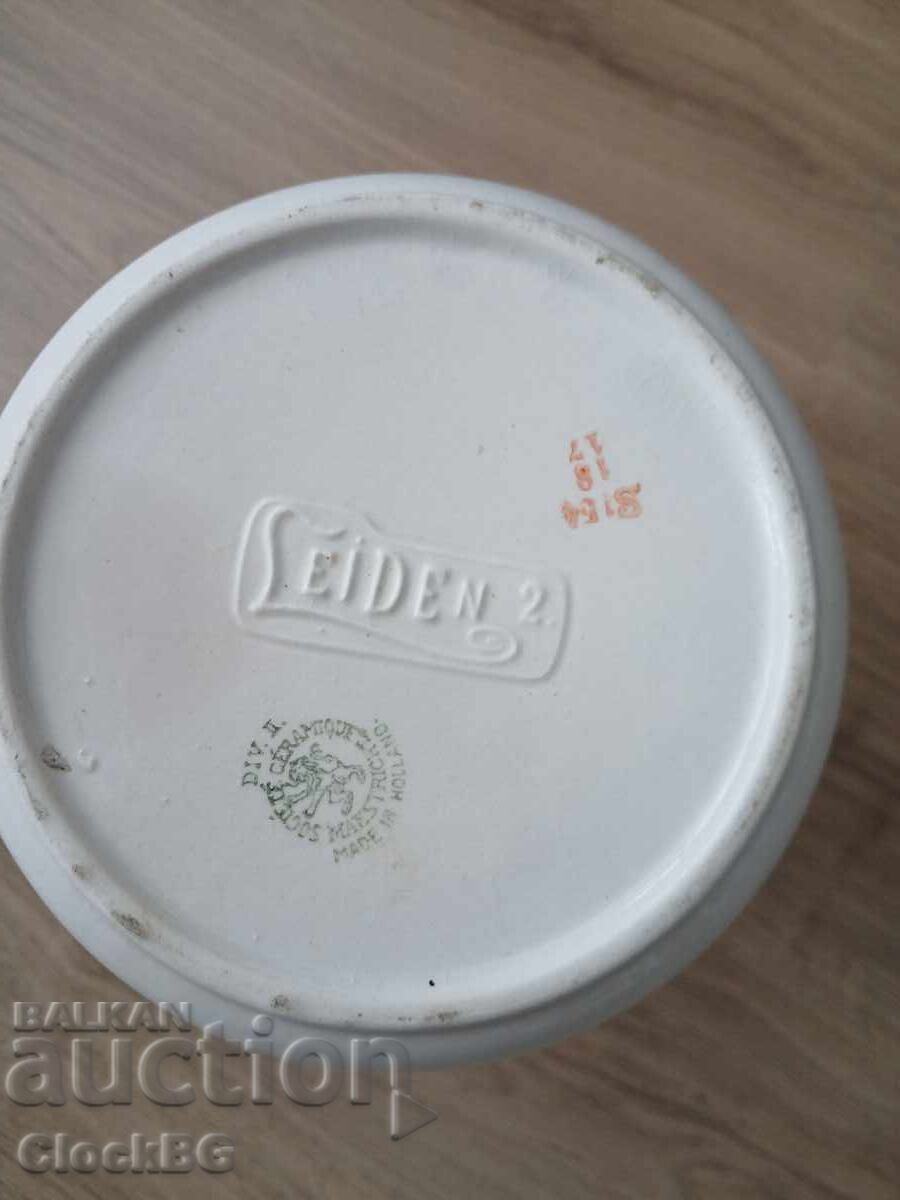 Δημοπρασία Societe Céramique Maastricht – Κανάτα "EDEN 2"