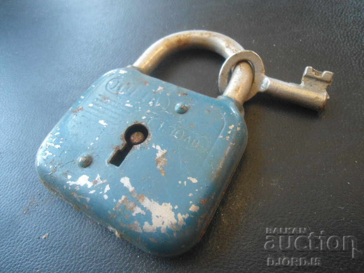 Licitație Lacăt vechi
