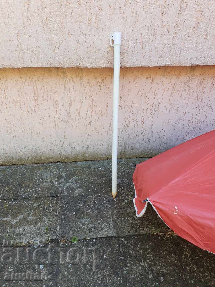 Auction  For sale beach umbrella 1