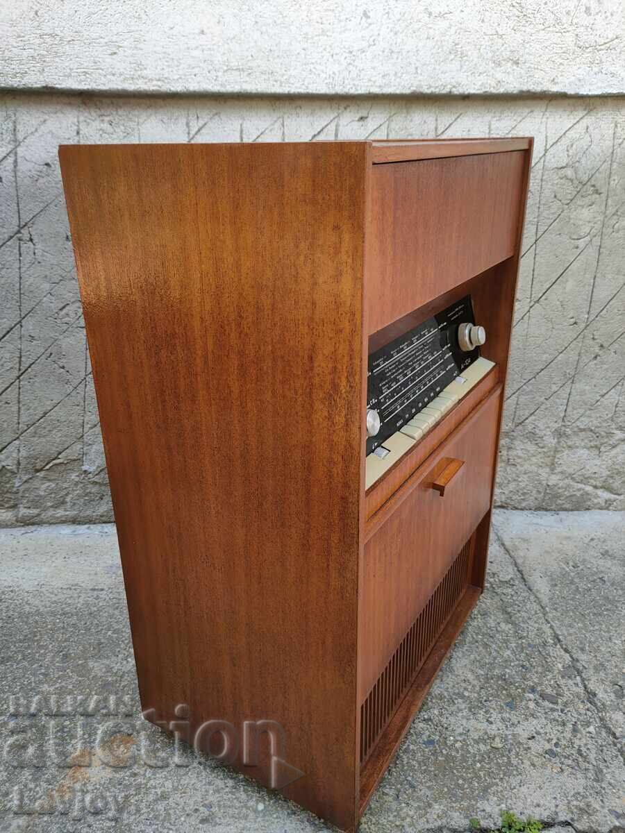 Музикален шкаф Акорд 104 - А 1968 - 5 Музикален шкаф Акорд 104 - А 1968 - 5