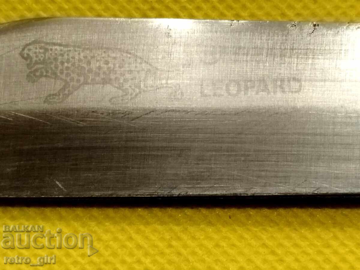 Vechi briceag francez, tip „Navaja” cu preț € 44.90 | 87.82 BGN