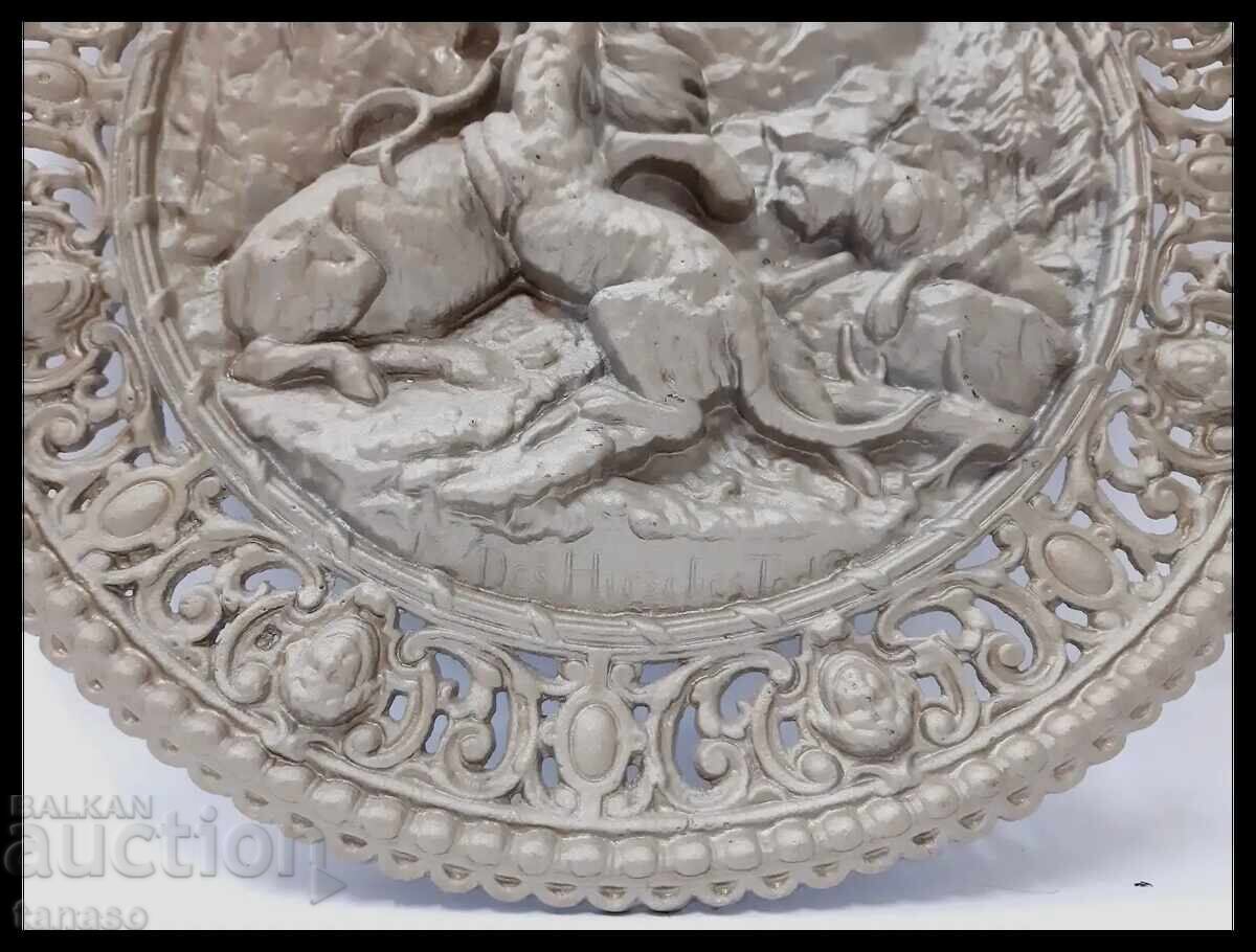 Παράδοση Vintage Γερμανικό Μεταλλικό Πάνελ – Κυνηγετική Σκηνή – Μπαρόκ Στολίδι