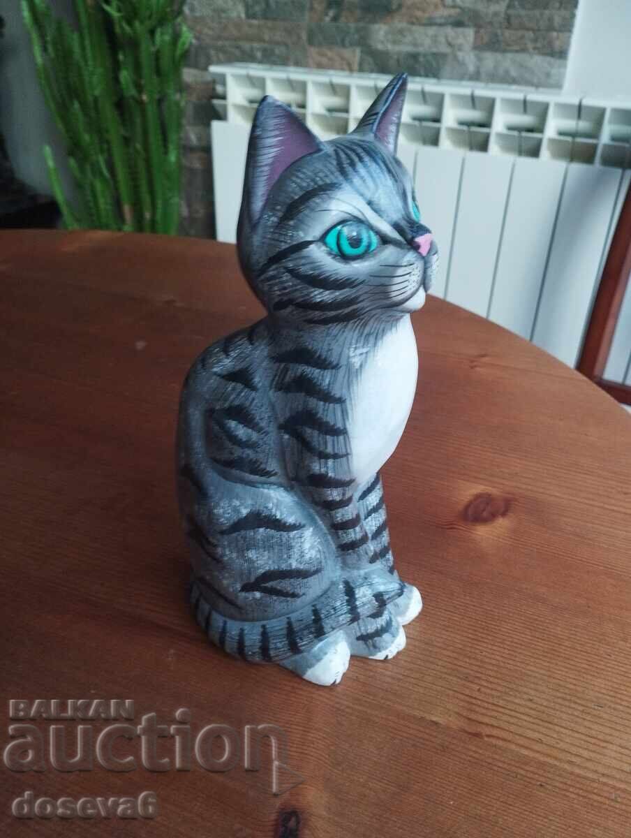 Decorative cat figurine with price € 9.00 | 17.60 BGN