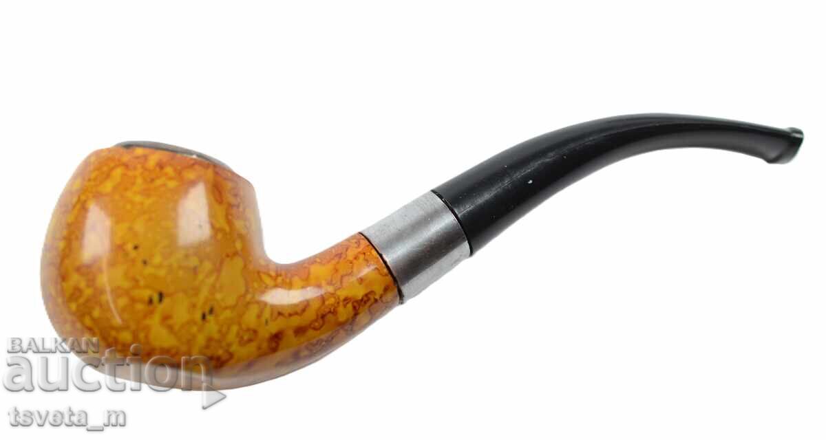 Wooden pipe