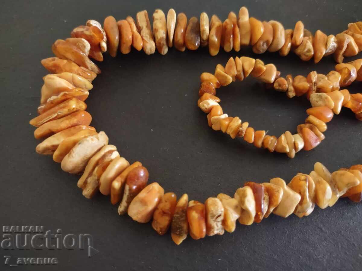 ГЕРДАН колие ефектен, кехлибар красота с цена € 99.00 | 193.63 лв. ГЕРДАН колие ефектен, кехлибар красота с цена € 99.00 | 193.63 лв.