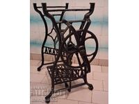 Cast iron ornamental sewing machine legs/stand AFRANA 73/60/43 cm