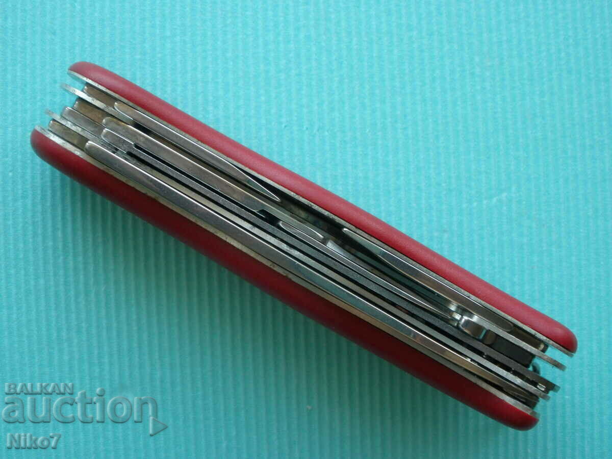 Swiss folding knife - "VICTORINOX- outrider" - 6 Swiss folding knife - "VICTORINOX- outrider" - 6