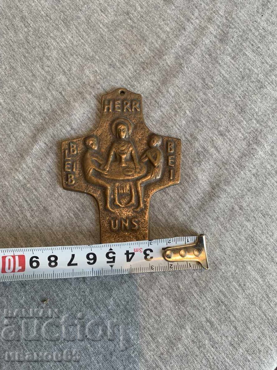 Аукцион бронзов кръст