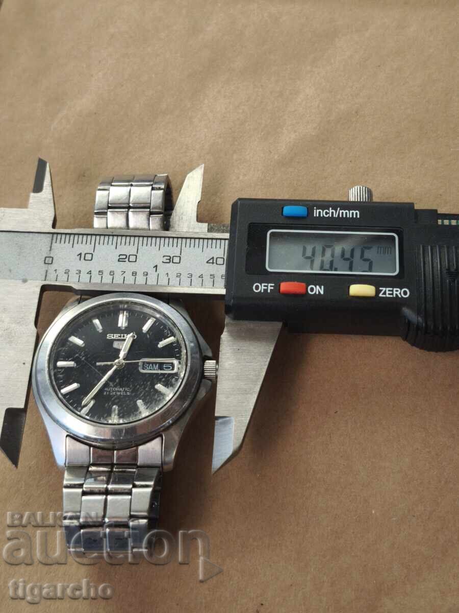 Часовник SEIKO 5 с цена € 65.00 | 127.13 лв.