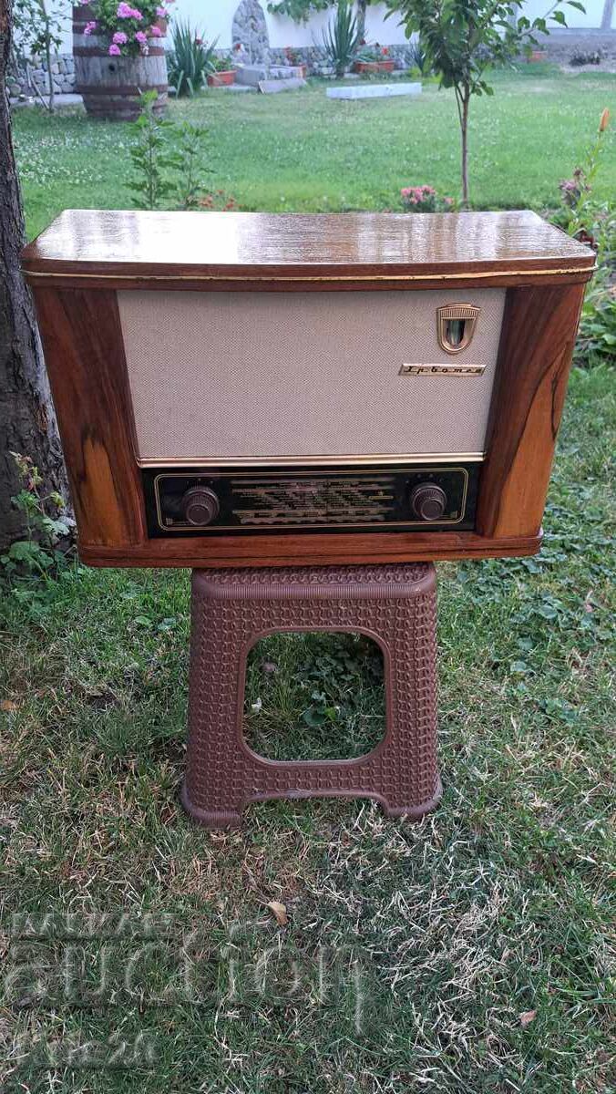 Radio set - Hristo Botev, fully visually restored with price € 75.00 | 146.69 BGN Radio set - Hristo Botev, fully visually restored with price € 75.00 | 146.69 BGN