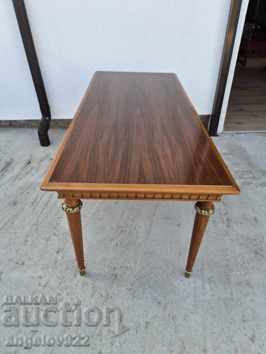 Delivery of Vintage solid wood coffee table!!! Delivery of Vintage solid wood coffee table!!!