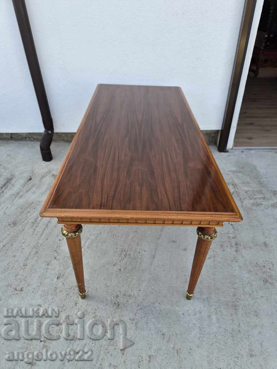 Vintage solid wood coffee table!!! - 6 Vintage solid wood coffee table!!! - 6