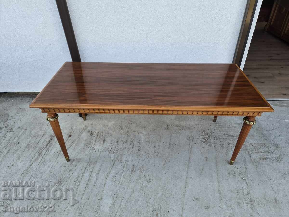 Vintage solid wood coffee table!!! Vintage solid wood coffee table!!!