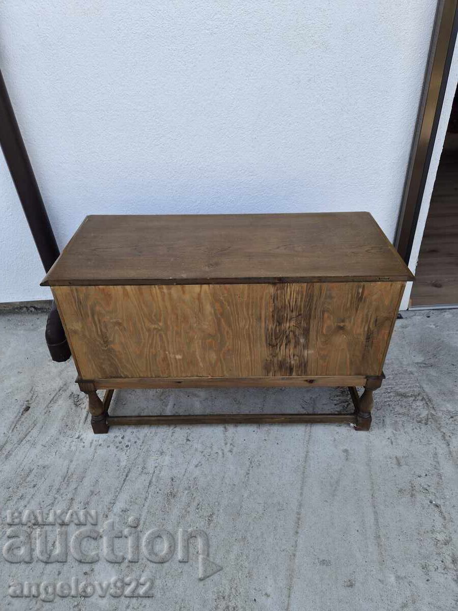 Vintage solid wood chest of drawers!!! - 5 Vintage solid wood chest of drawers!!! - 5