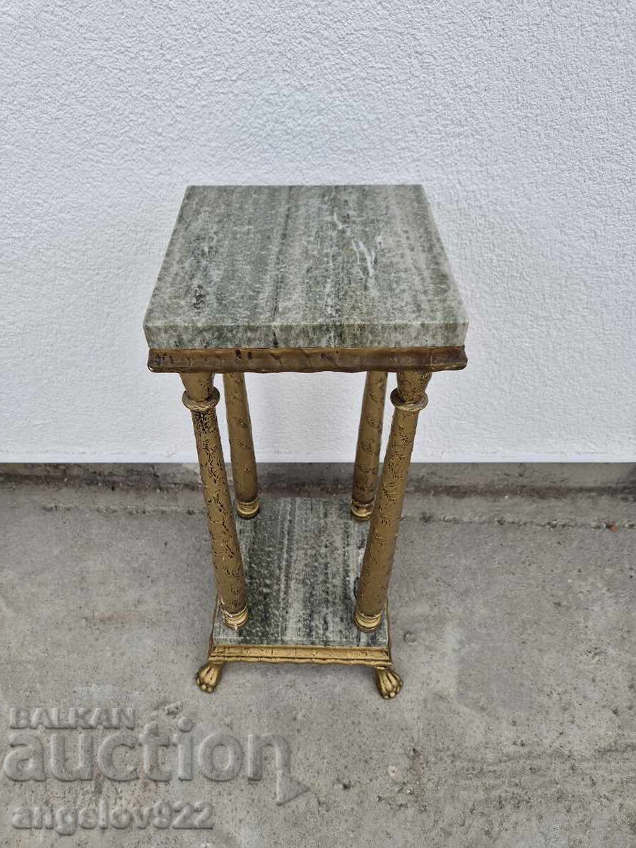 Licitație Frumos piedestal vintage din lemn masiv!!!