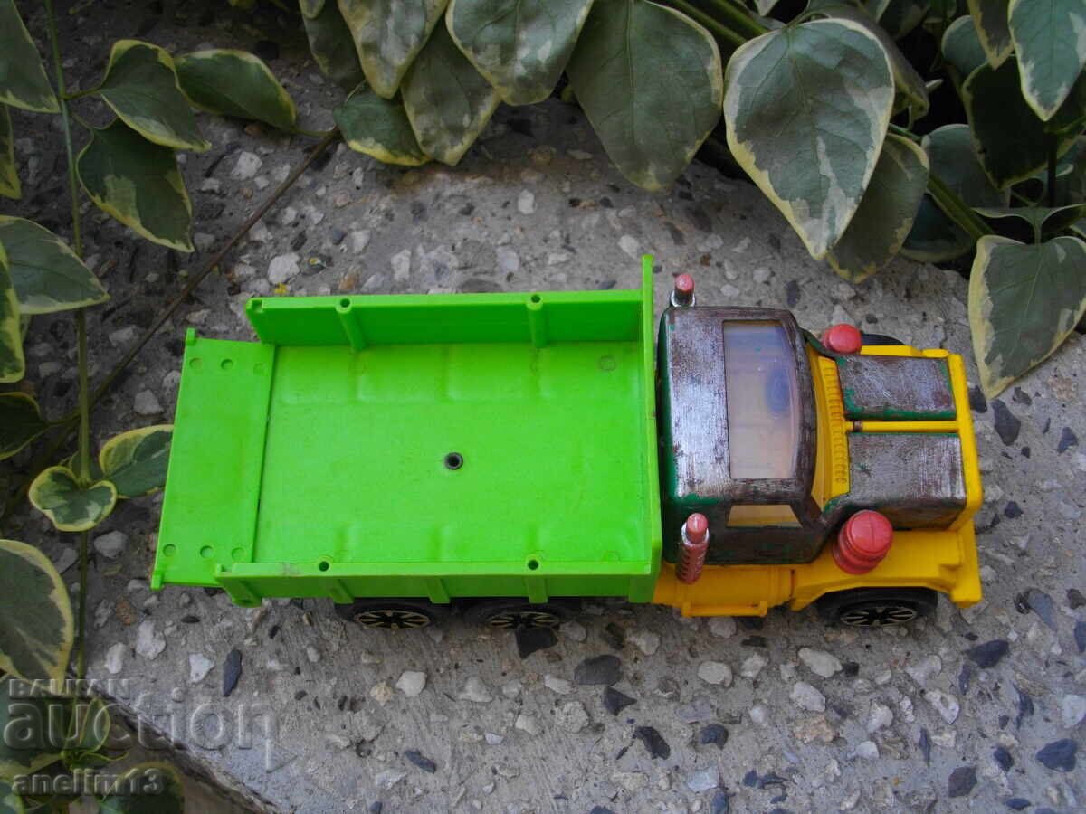 OLD BULGARIAN TIN TOY TRUCK RAZGRAD - 5