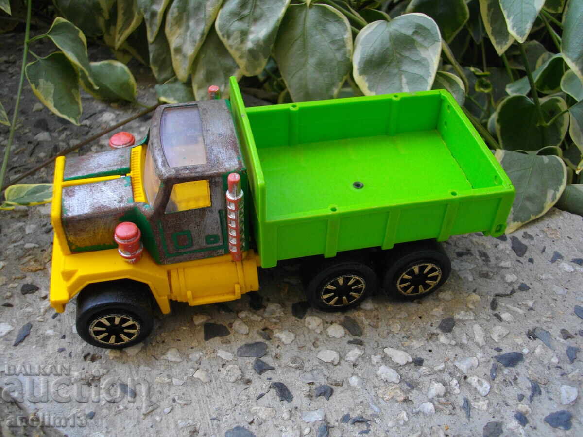 OLD BULGARIAN TIN TOY TRUCK RAZGRAD