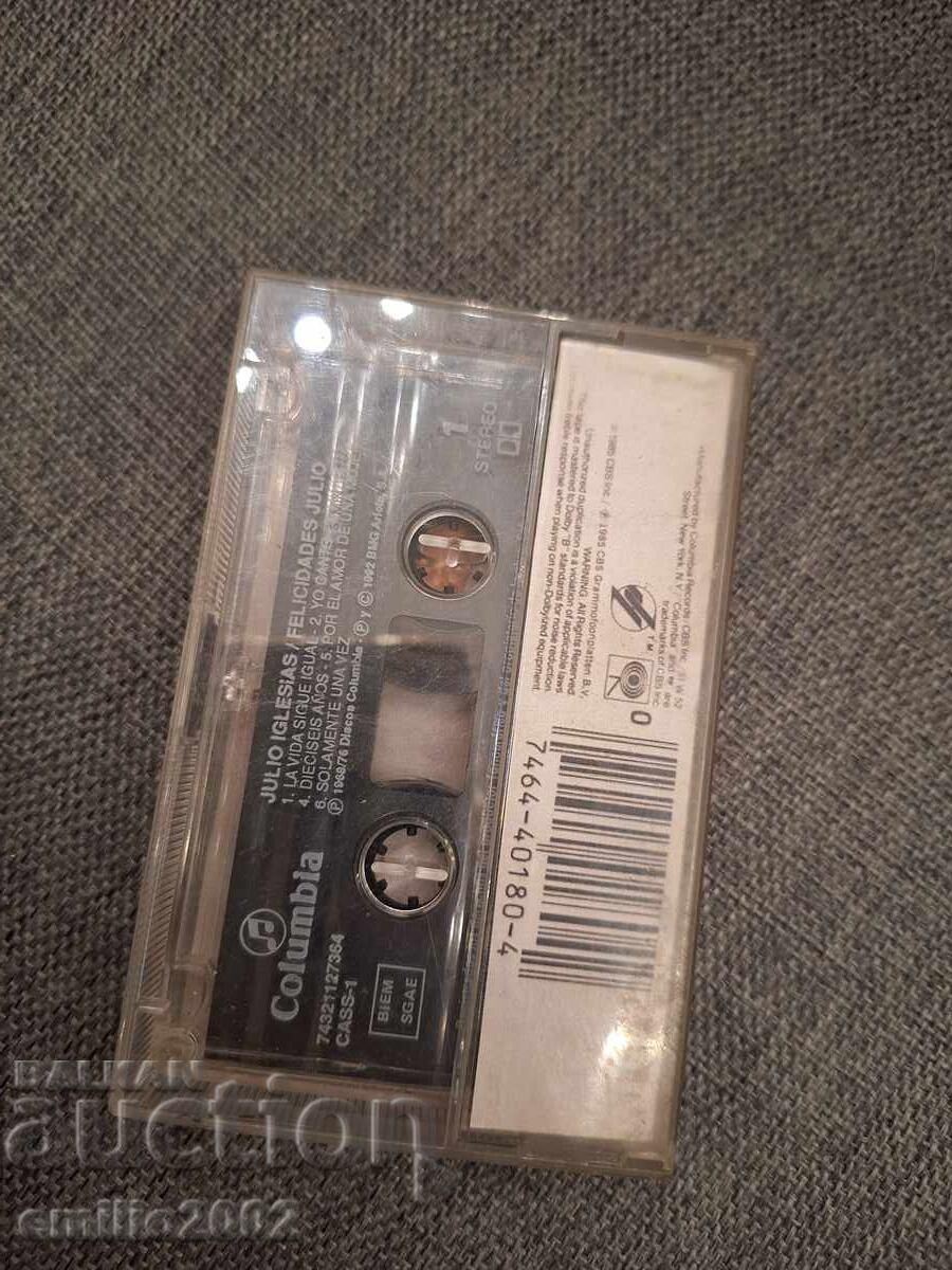 Auction  Audio cassette - Julio Iglesias