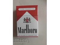 "Marlboro" cigarette pack