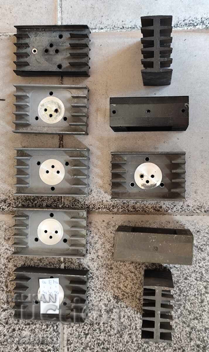 Radiatoare fier vechi cu preț € 4.00 | 7.82 BGN Radiatoare fier vechi cu preț € 4.00 | 7.82 BGN