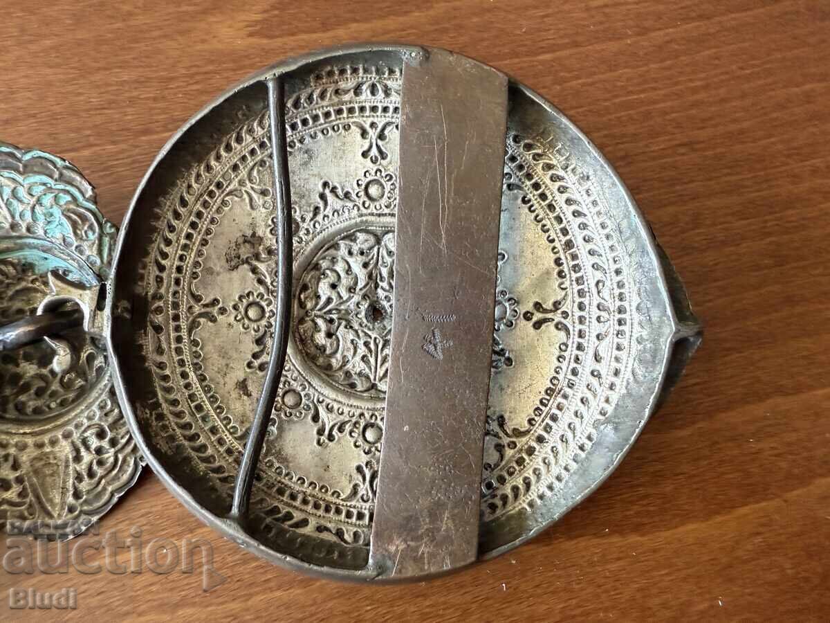 Large old belt buckles white metal - 7