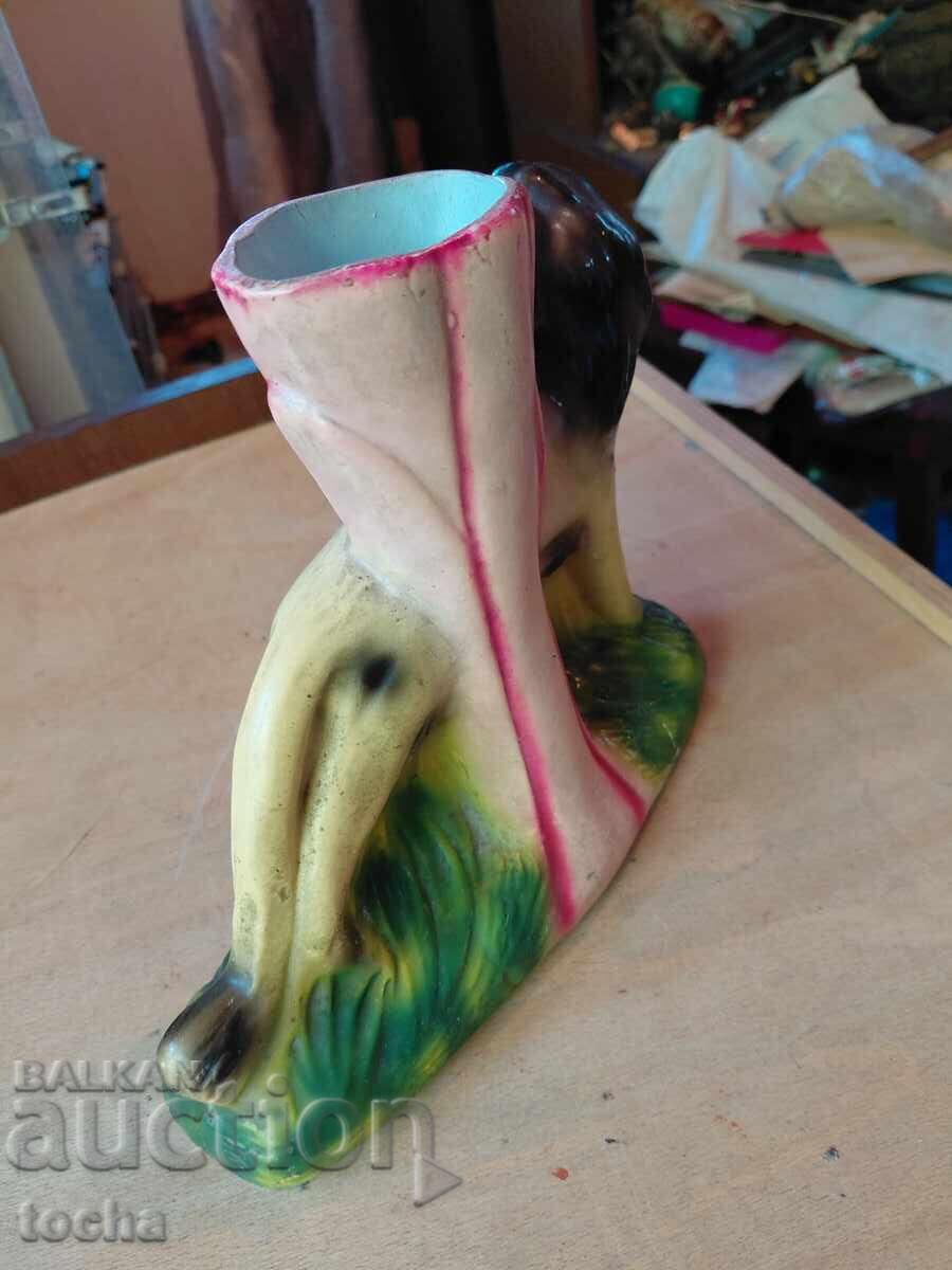 Livrarea A 4-a figurină - vază, porțelan, ceramică / II