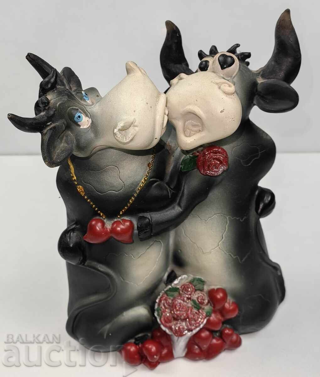 STATUETĂ FIGURINĂ PLASTIC