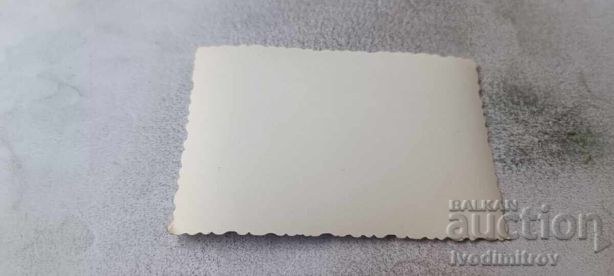 Foto Băiat pe plajă cu preț € 0.96 | 1.88 BGN