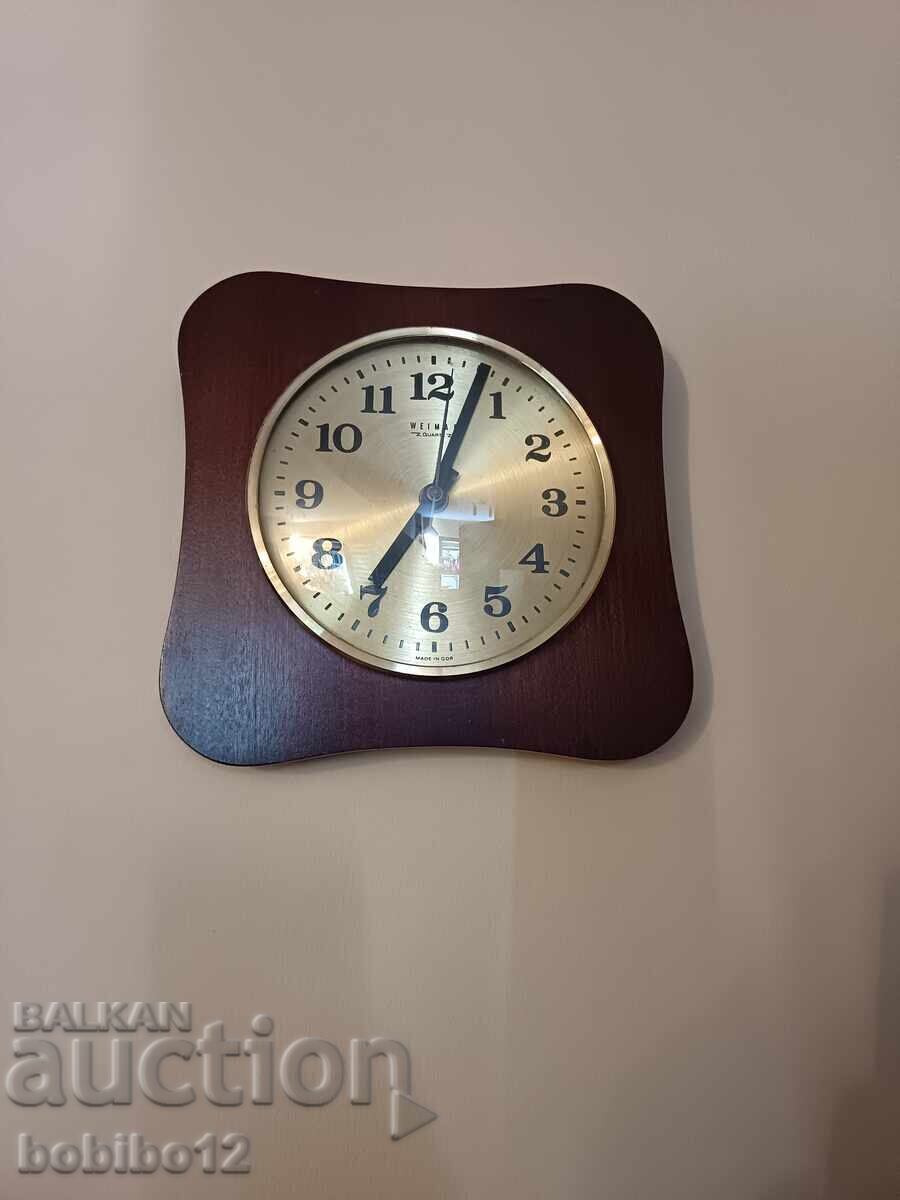 Delivery of Old German wall clock WEIMAR Delivery of Old German wall clock WEIMAR