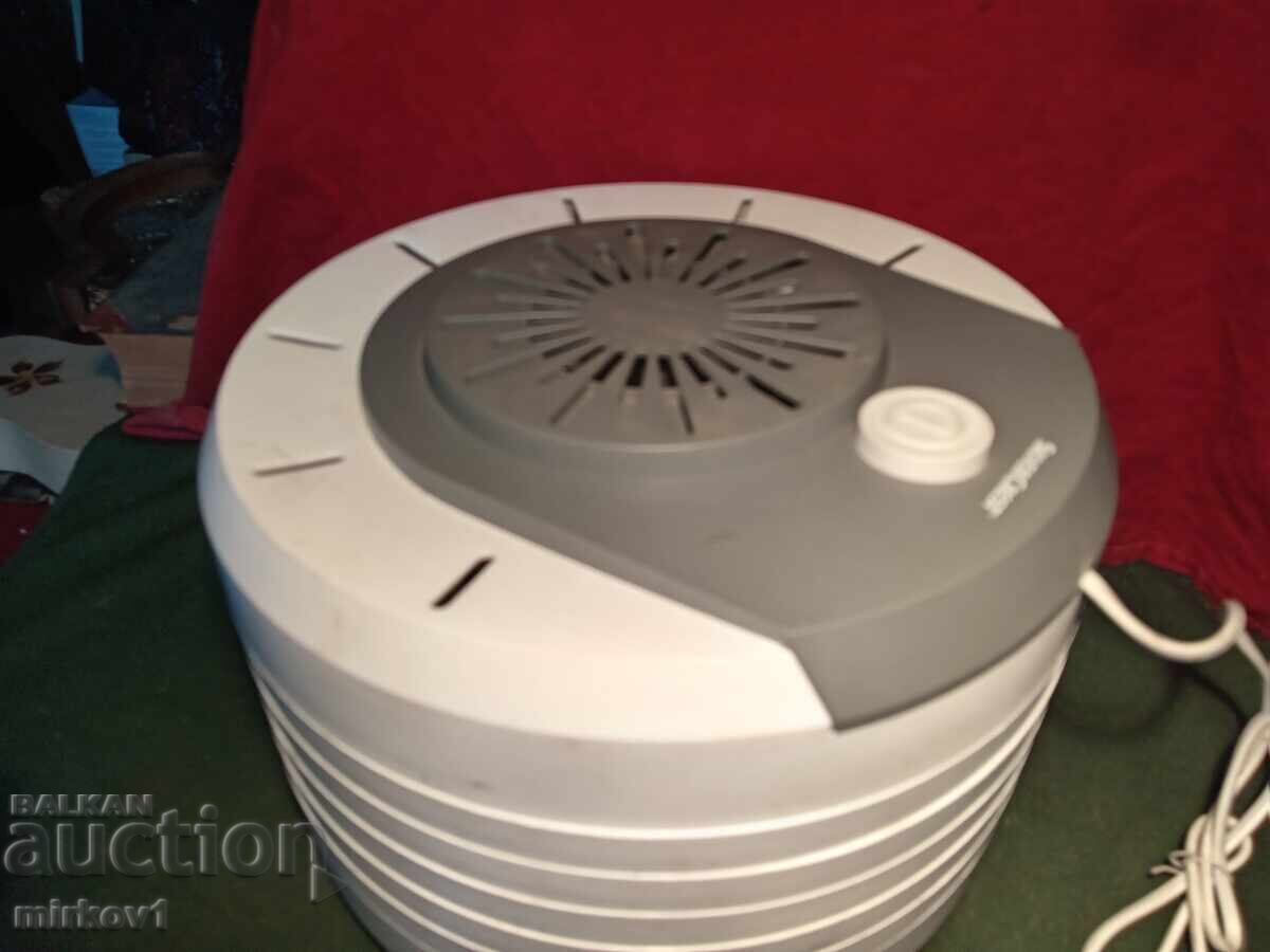 Fruit and vegetable dehydrator with price € 10.00 | 19.56 BGN