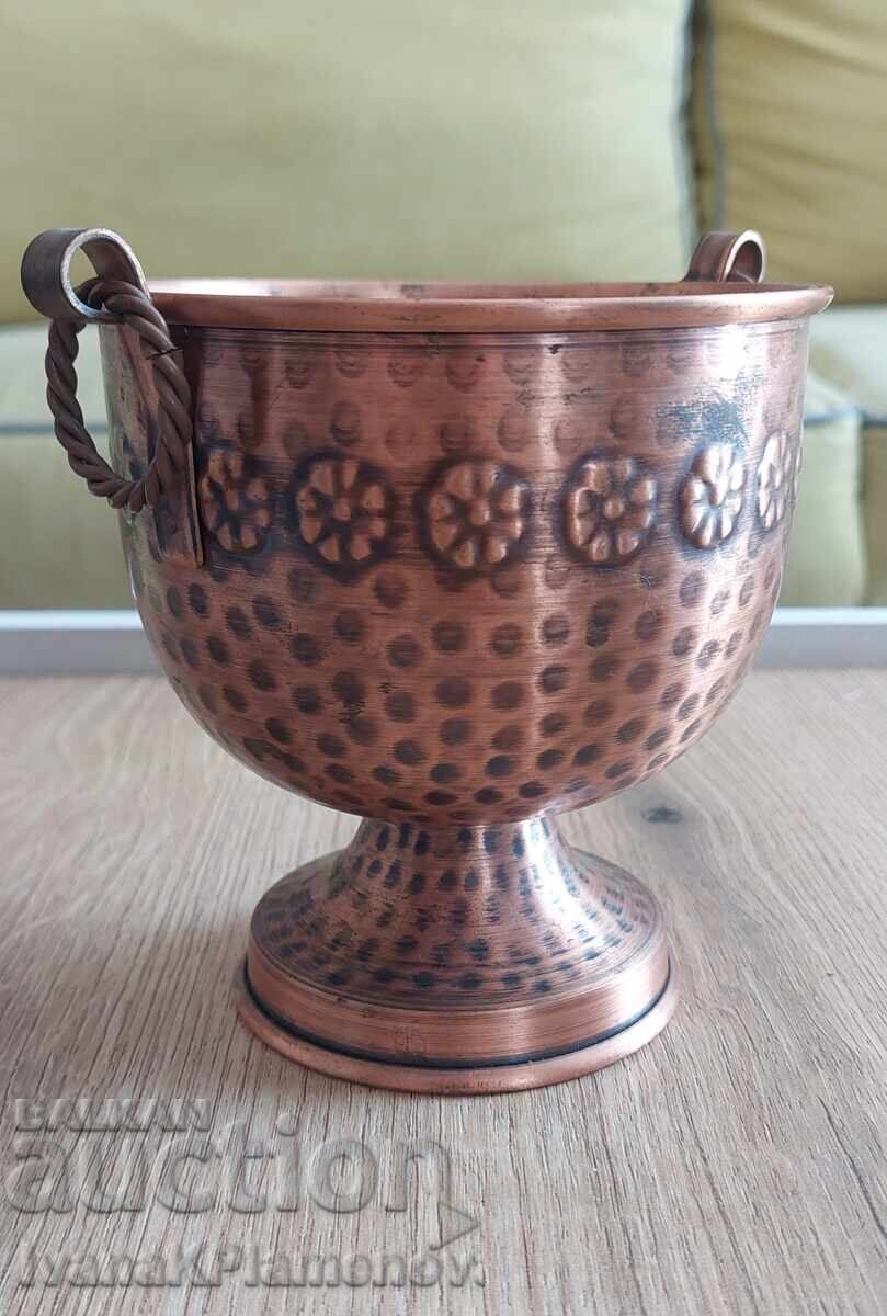 Livrarea Pahar din cupru pentru cunoscători
