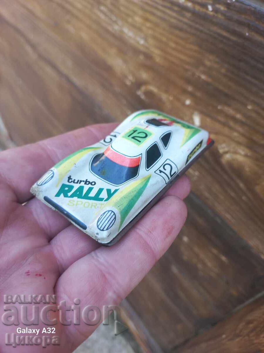 OLD RUSSIAN METAL TOY CAR