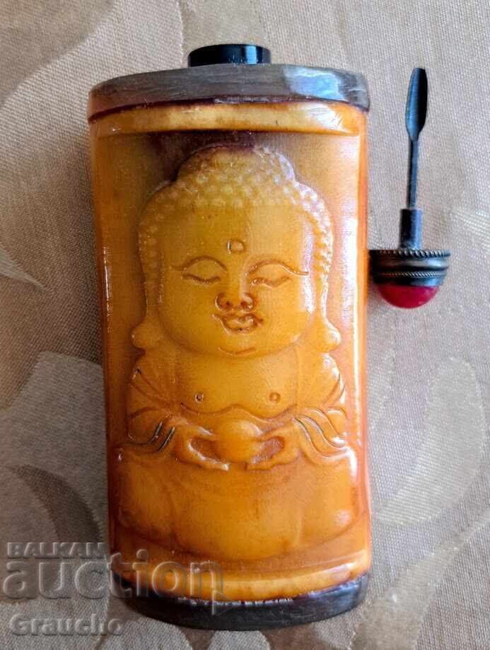 Auction  STUNNING 19TH CENTURY ARTIFACT - BONE SNUFF BOTTLE, RRR!