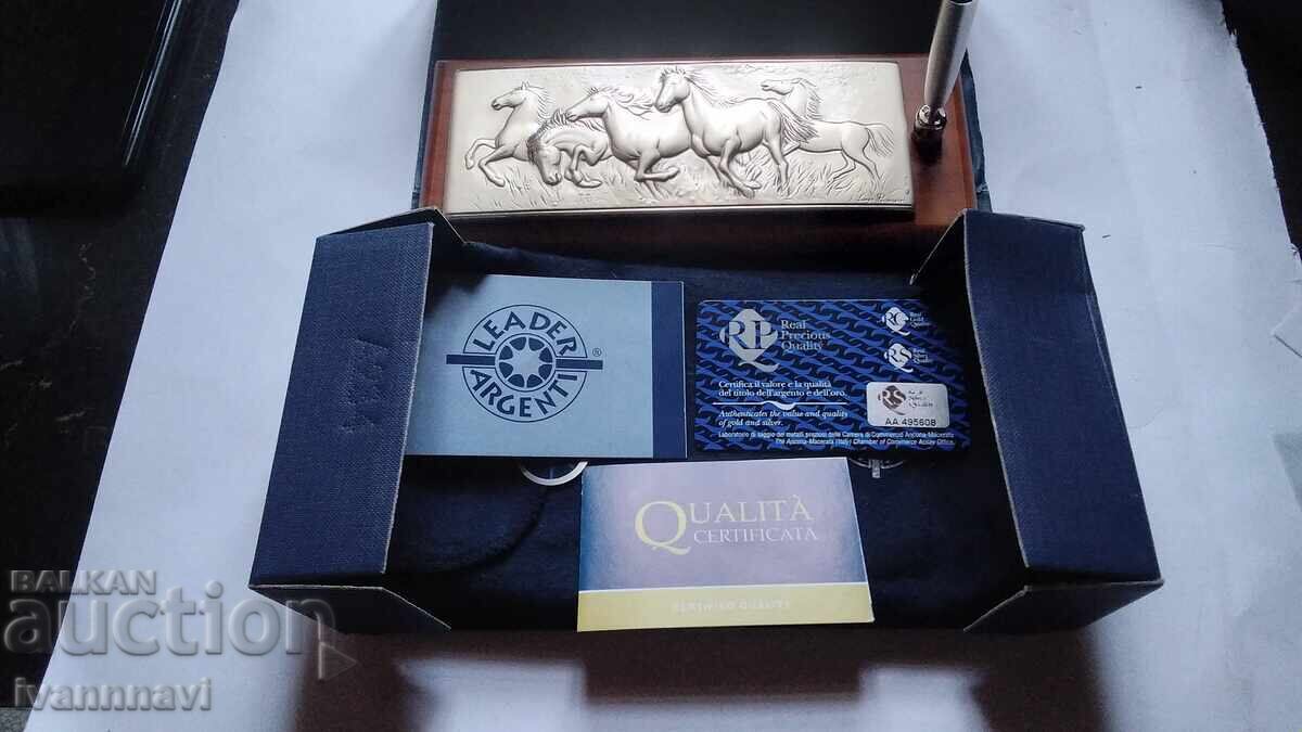 Obiect de lux din argint 925, de autor, cu certificate